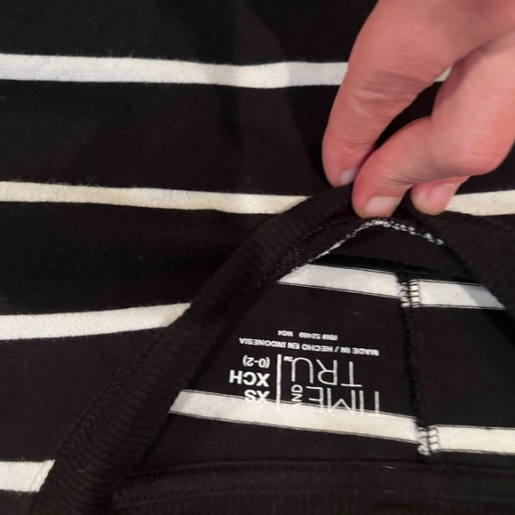 Black and white stripe knee length dress - Picture 2 of 2